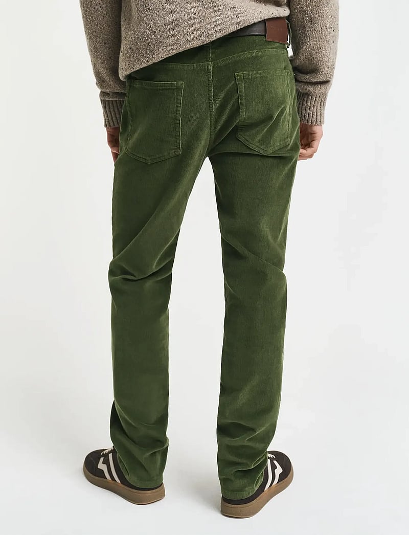 GANT - REG CORD JEANS - regular jeans - country green - 2