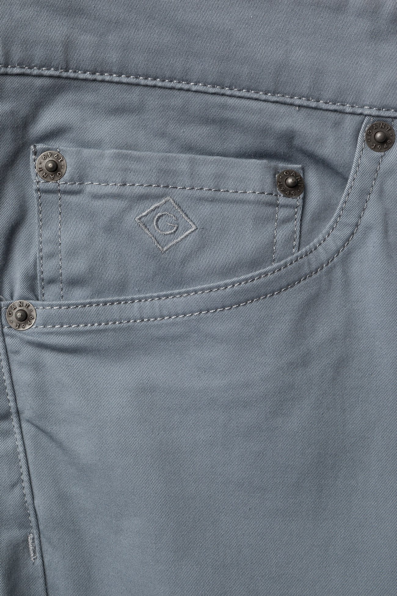 GANT - O1. SLIM TWILL JEANS - windy gray - 2