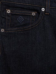 GANT - REGULAR GANT JEANS - tavalised teksad - dark blue - 2