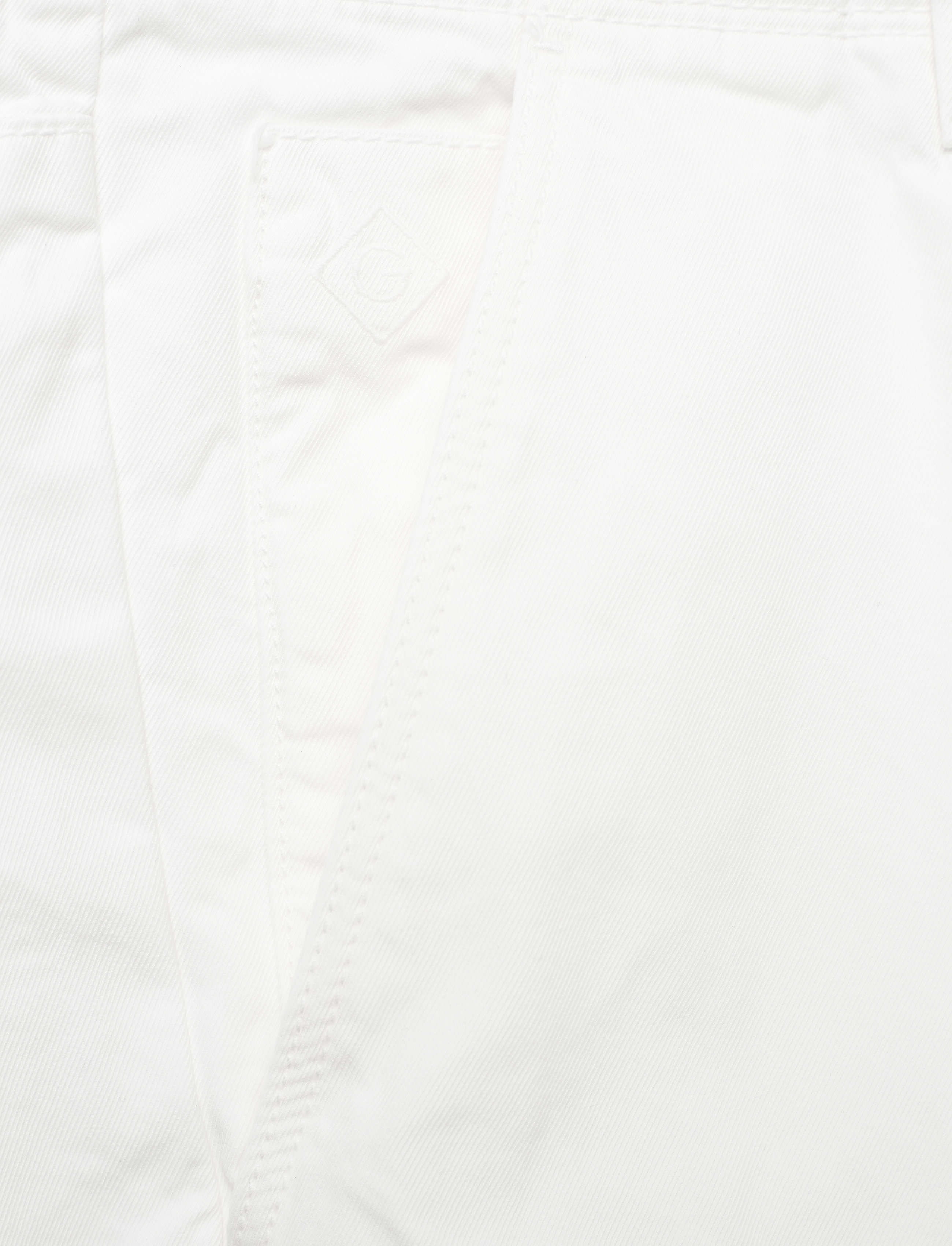 GANT - D1. HUGGER CHINOS - eggshell - 2