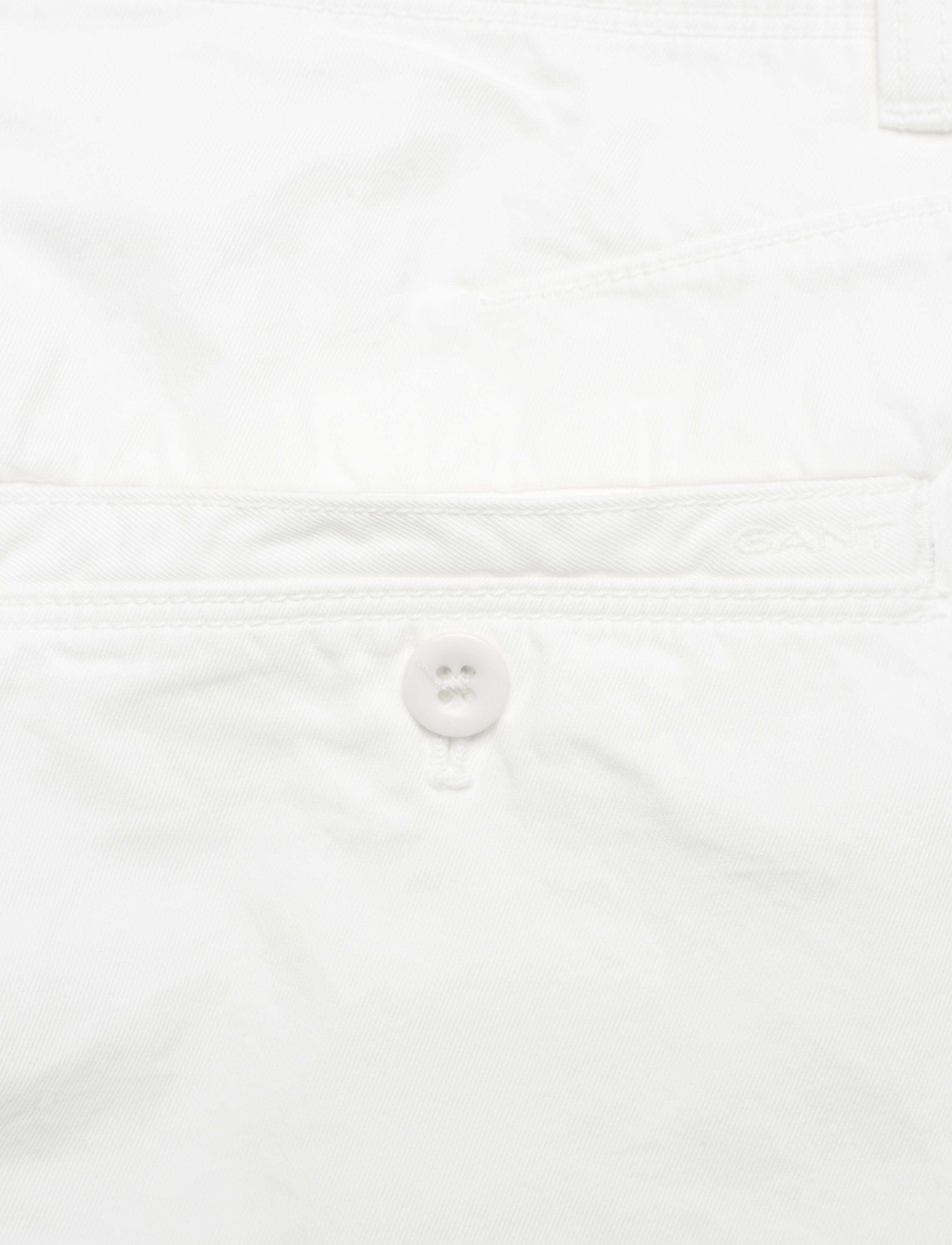 GANT - D1. HUGGER CHINOS - eggshell - 4