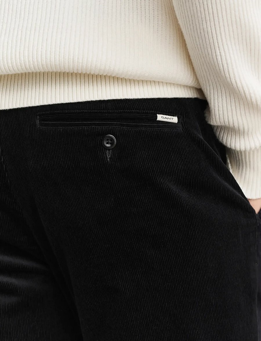 Gant - REGULAR CORD CHINOS - chino-püksid - black - 4