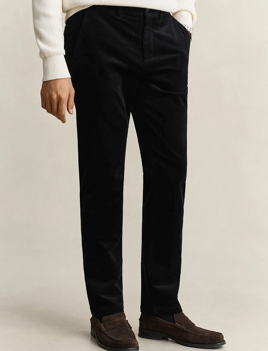 Gant - REGULAR CORD CHINOS - chino-püksid - black - 0
