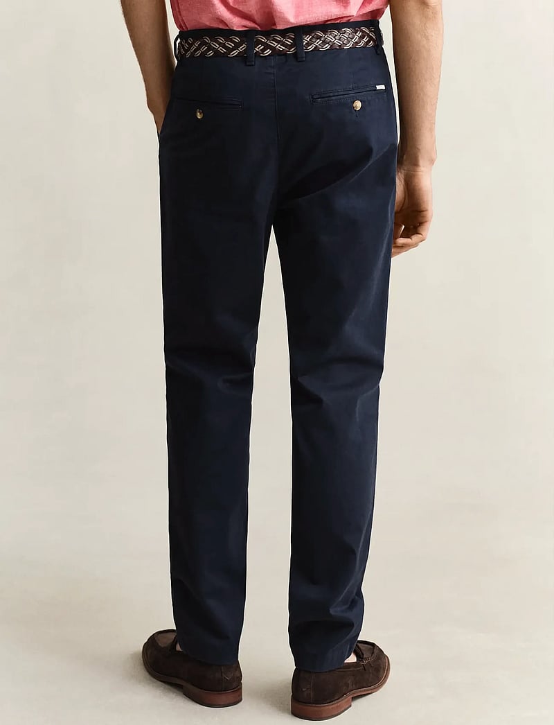 Gant - SLIM CLASSIC CHINOS - chino püksid - evening blue - 3