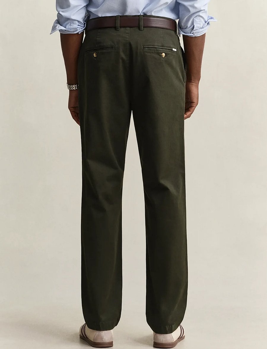 Gant - Classic Regular Chinos - chinos - dark moss green - 2