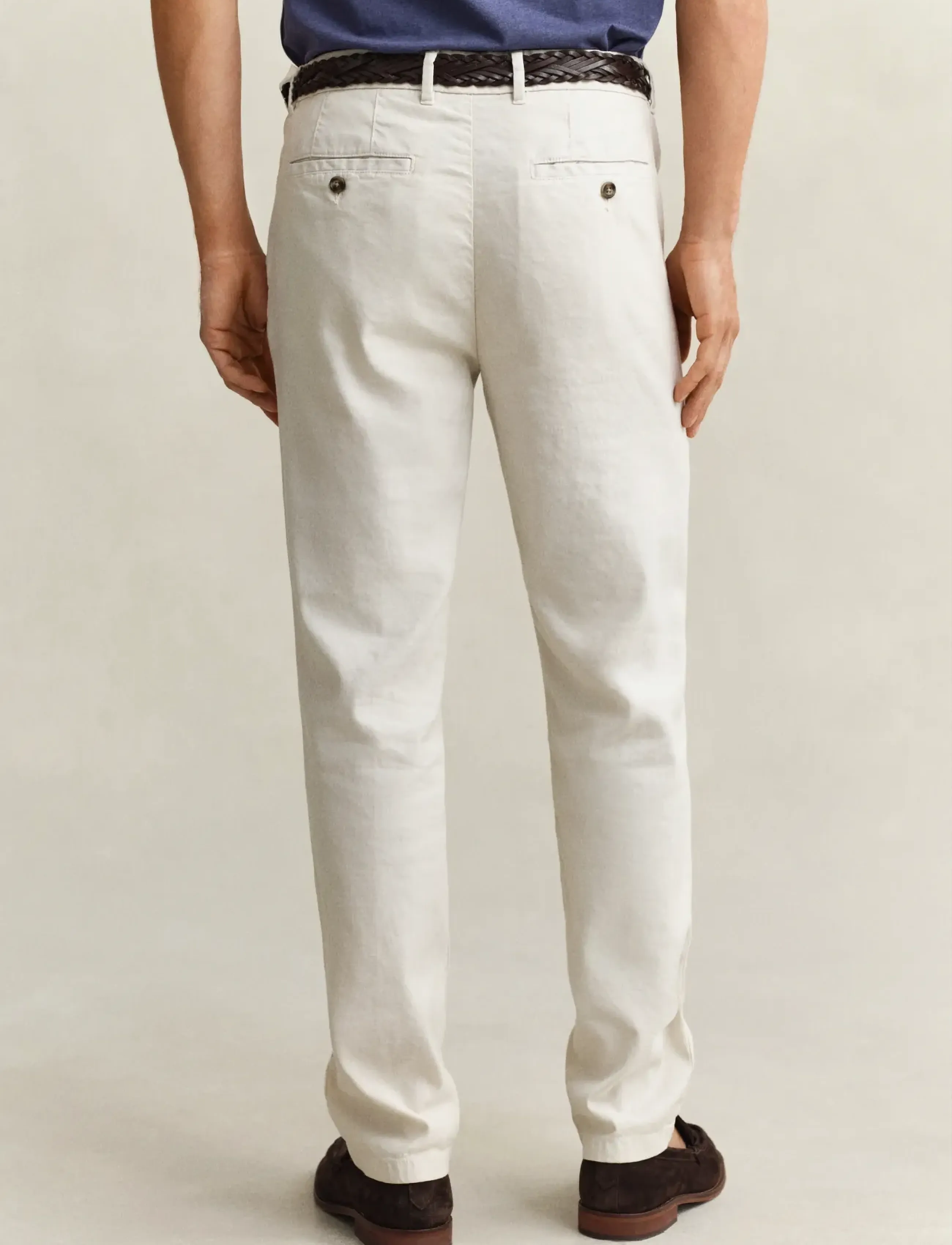 Gant - SLIM COTTON / LINEN CHINOS - linen trousers - sand - 2