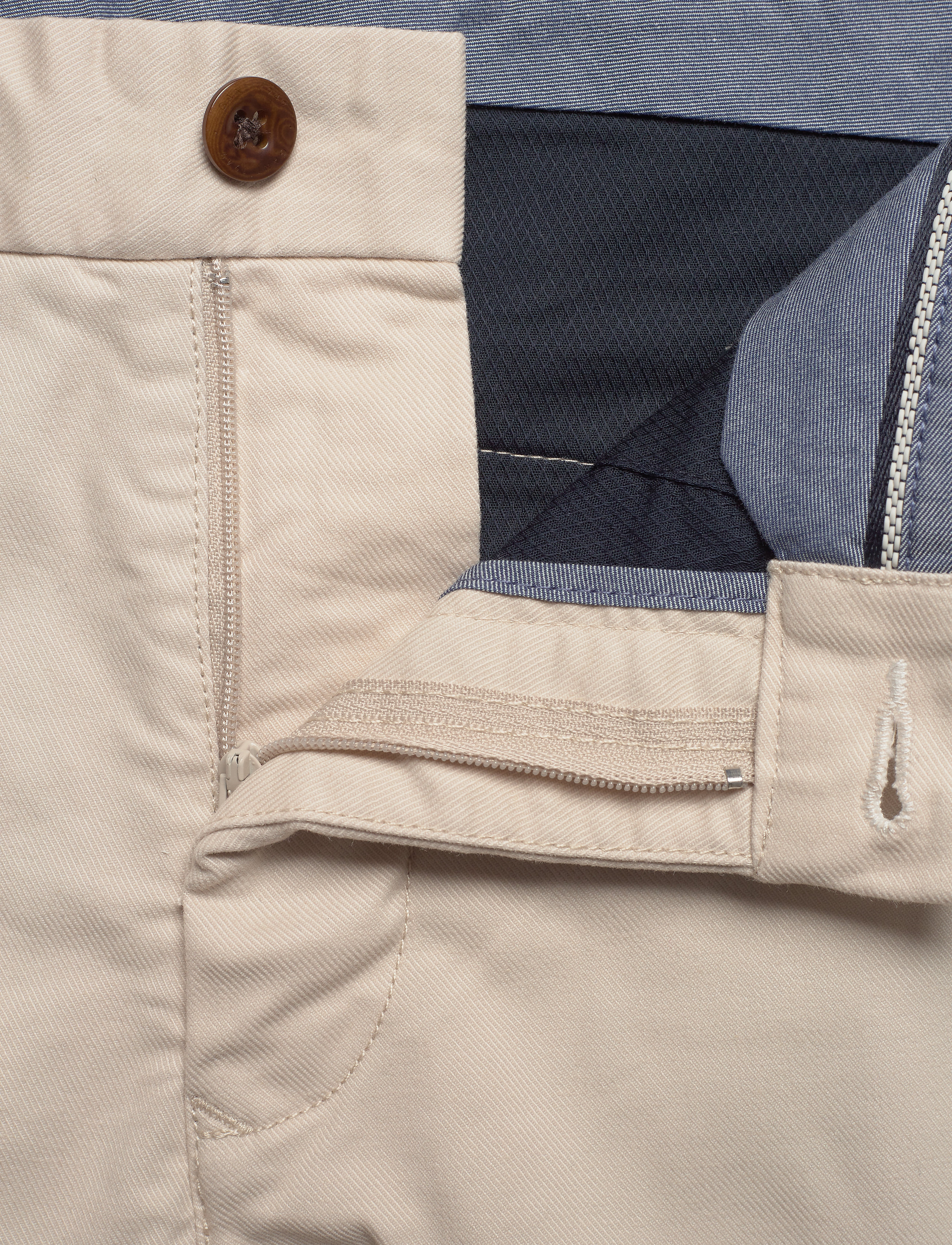 GANT - HALLDEN TECH PREP CHINOS - putty - 3