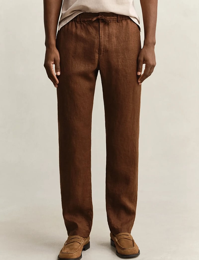 GANT - REG LINEN DS PANTS - linased püksid - mahogany brown - 3