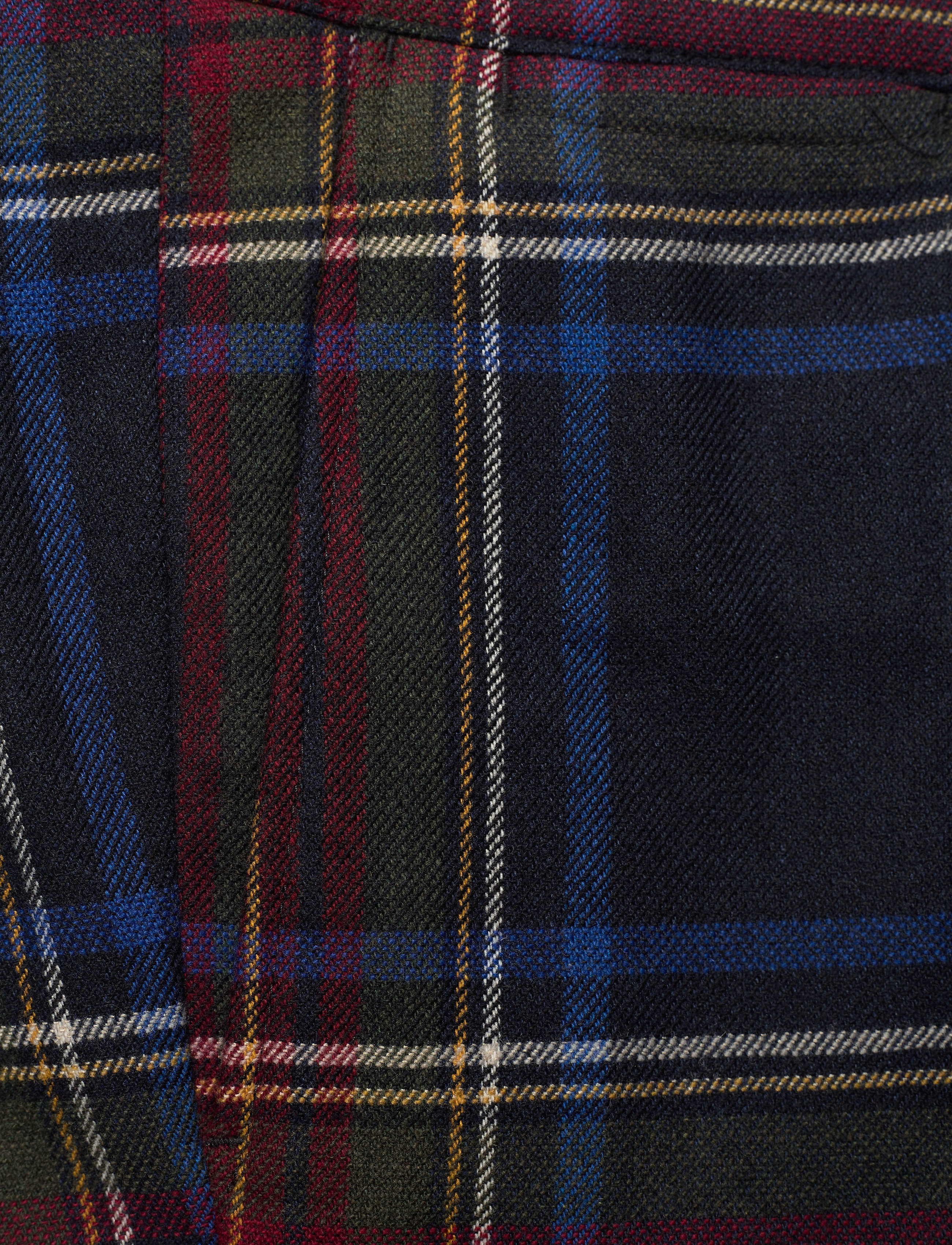 GANT - D2. SLIM PLEATED TARTAN PANT - tartan green - 2