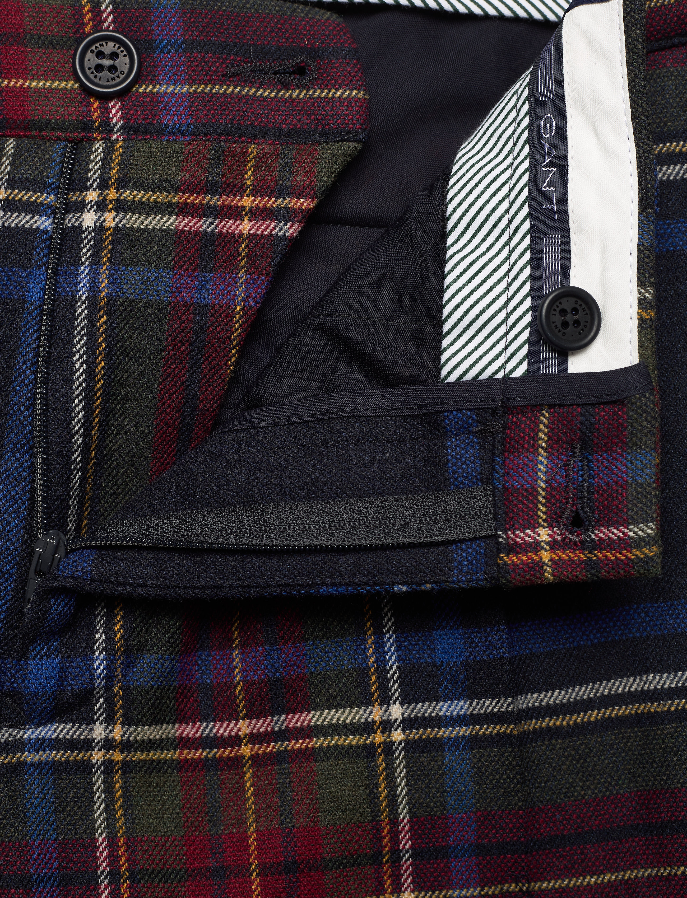 GANT - D2. SLIM PLEATED TARTAN PANT - tartan green - 3
