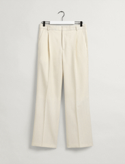 GANT - D1. PINSTRIPE PANTS - spodnie na co dzień - caulk white - 5