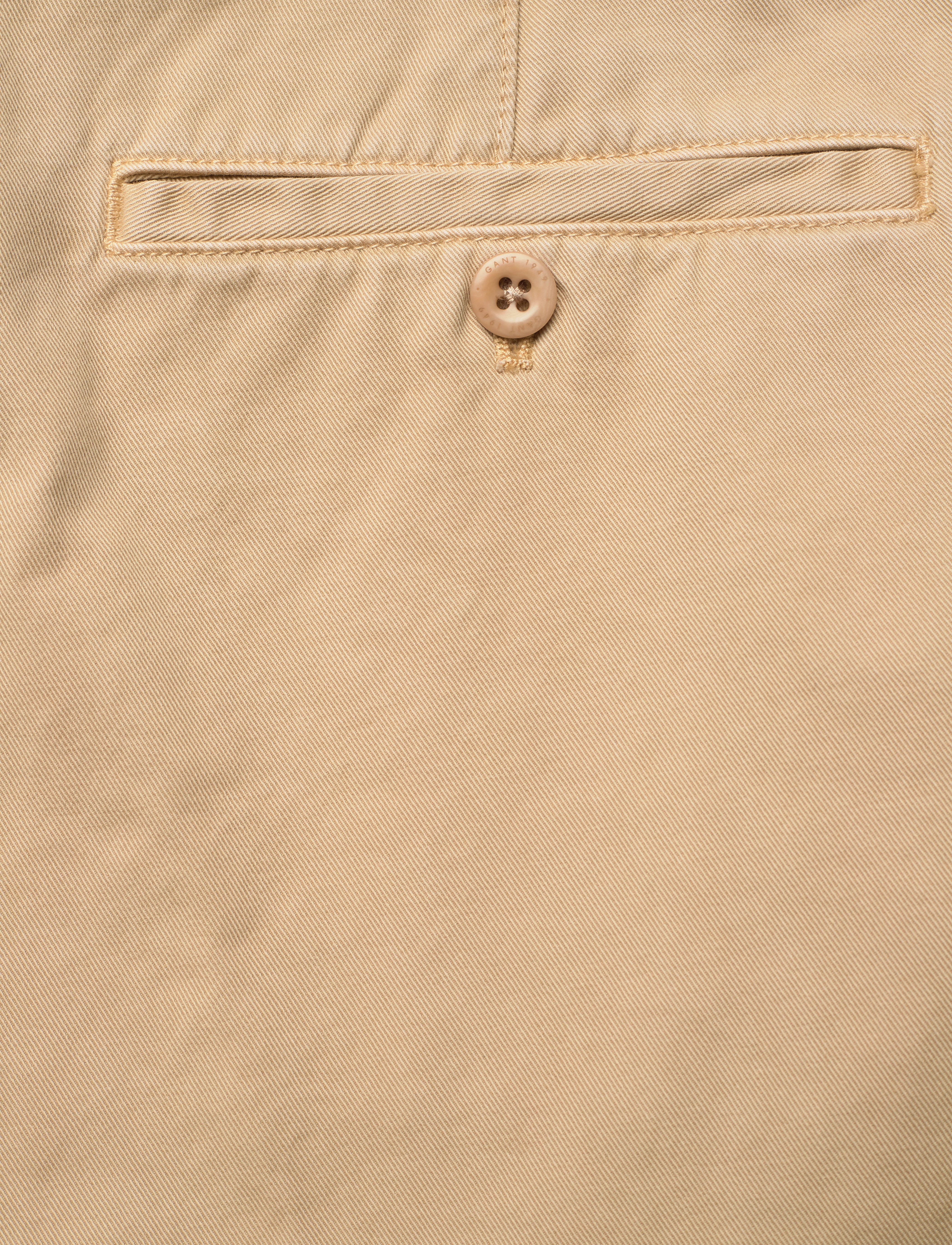 GANT - D2. WIDE COTTON TWILL CHINO - hazelwood beige - 4