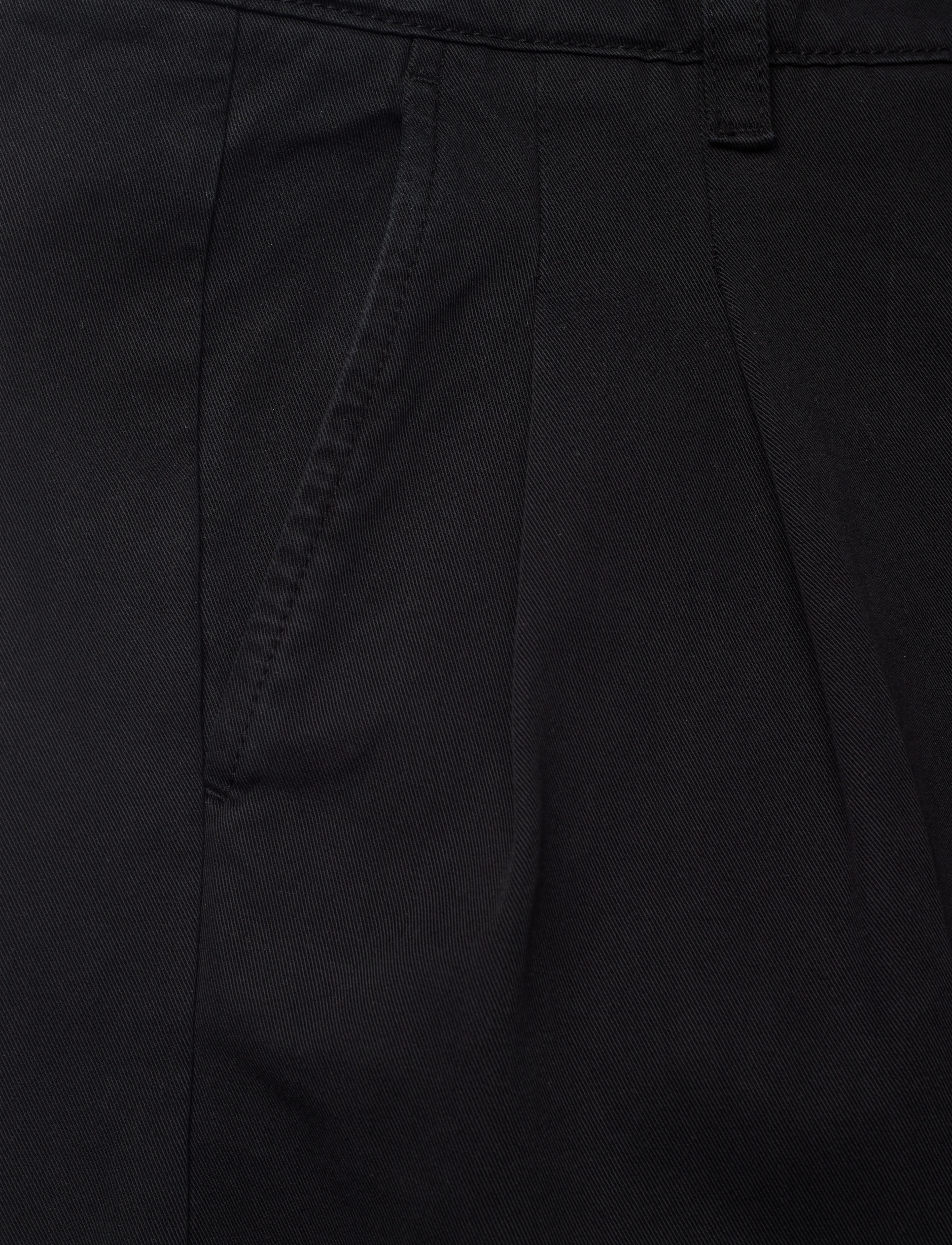 Gant - D1. PLEATED VOLUME CHINOS - chinos - ebony black - 2