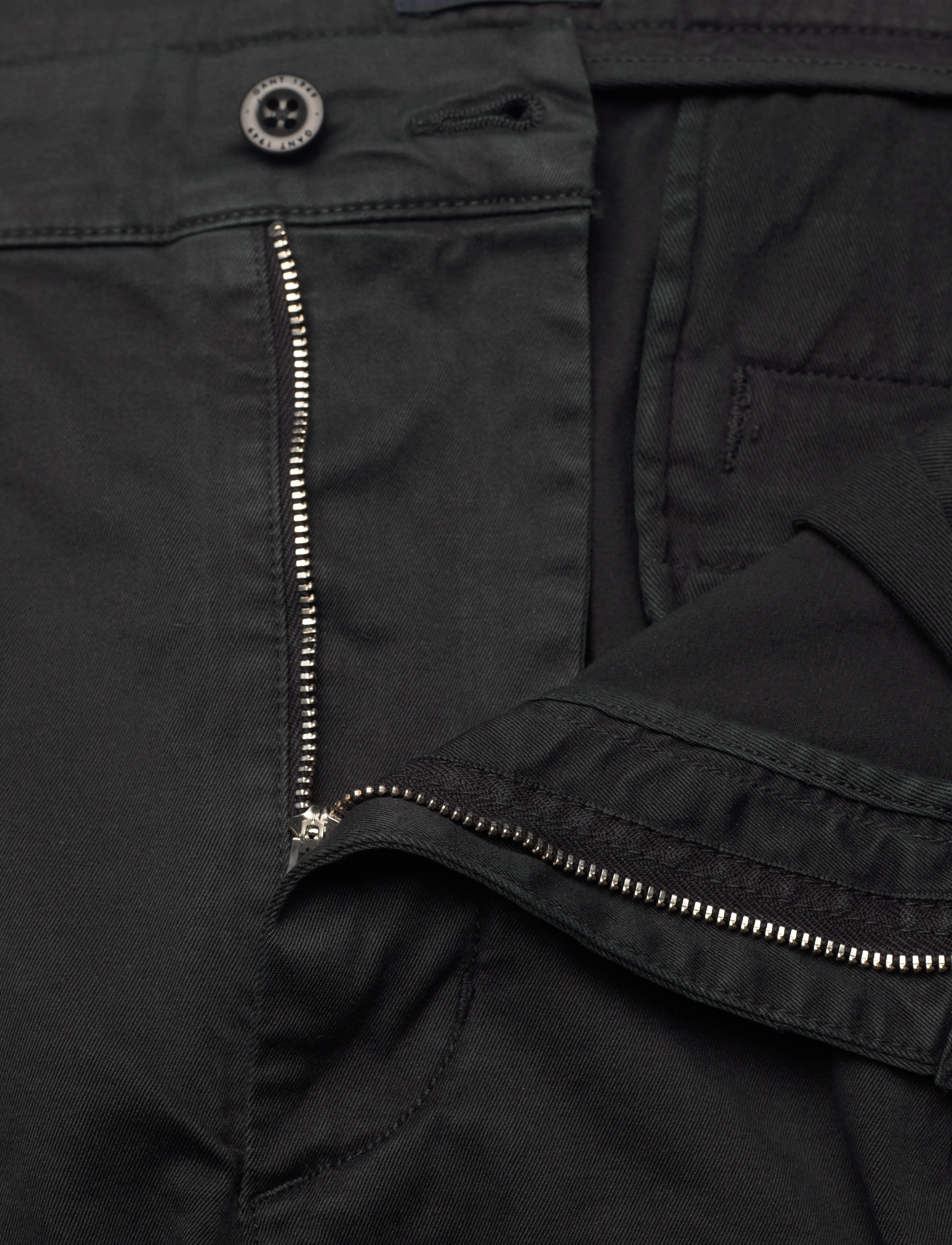 GANT - D2. TAPERED PLEAT PANTS - black - 3