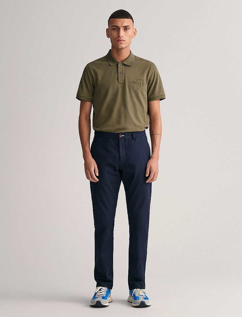GANT - SLIM CHINOS - chinos - marine - 4