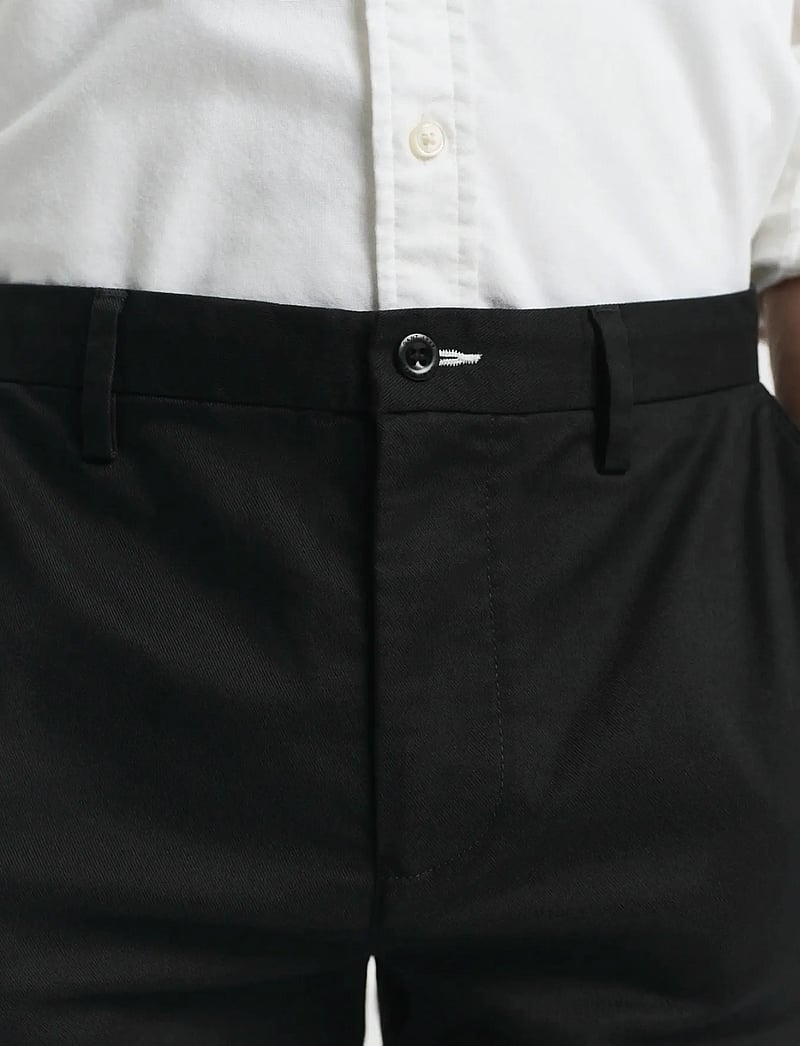 GANT - REGULAR CHINOS - chinos - black - 4