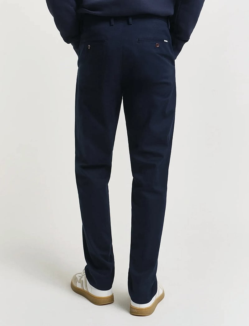 GANT - REGULAR CHINOS - chinos - marine - 3