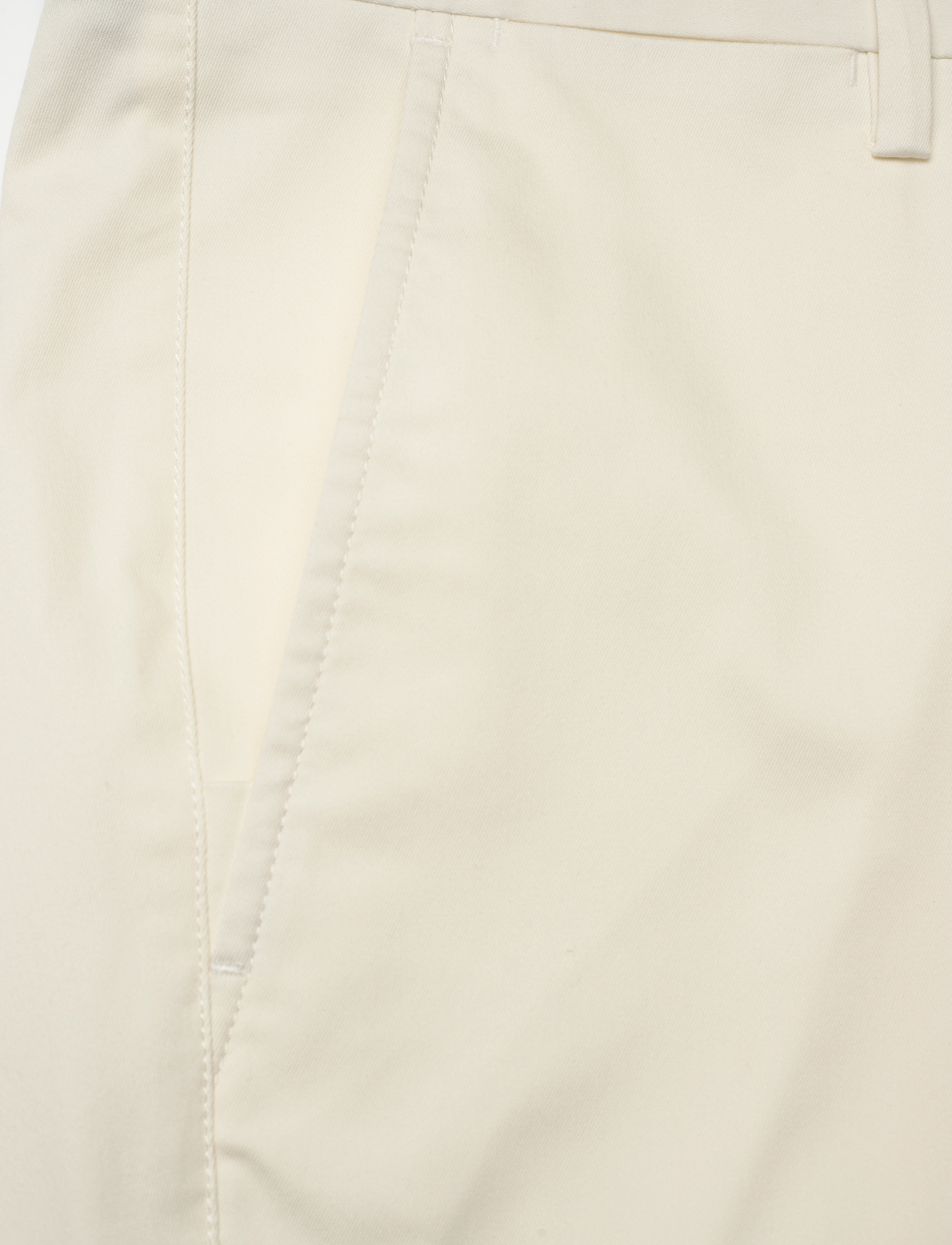 Gant - SLIM SPORTS CHINOS - chinos - cream - 5