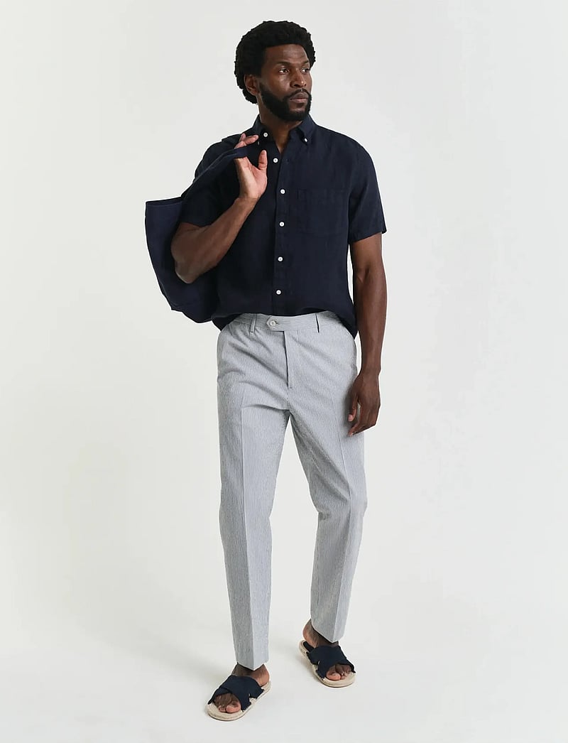 GANT - SLIM TAPERED SEERSUCKER SUIT PANTS - anzugshosen - rich blue - 4