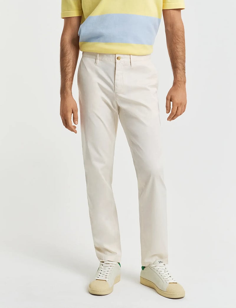 GANT - SLIM SUNFADED CHINOS - chinos - cream - 4