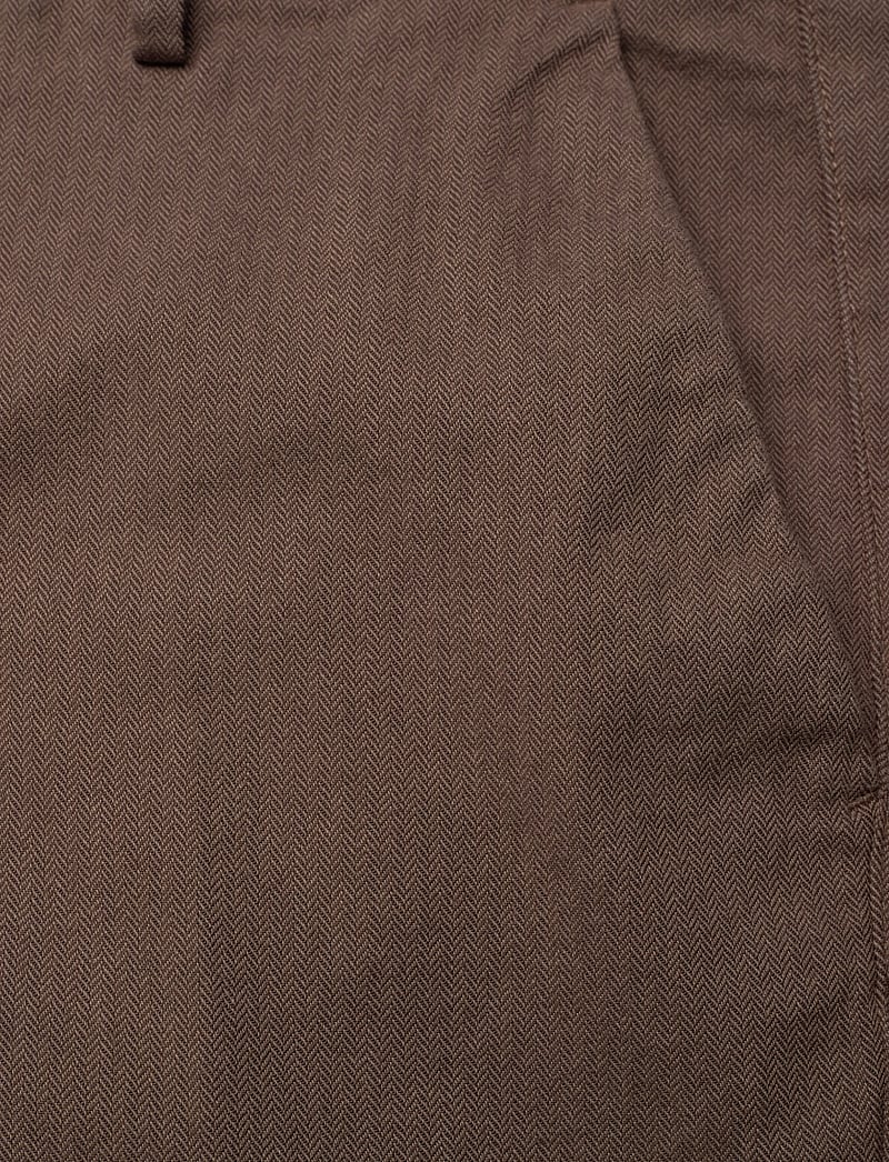 GANT - SLIM COTTON HERRINGBONE PANTS - casual - rich brown - 2