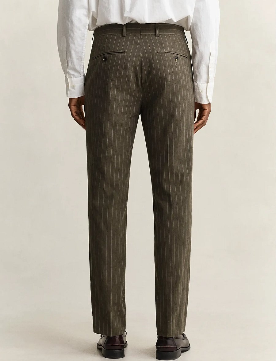 Gant - COT / LINEN PINSTRIPE SUIT PANTS - pidulikud püksid - rich brown - 2