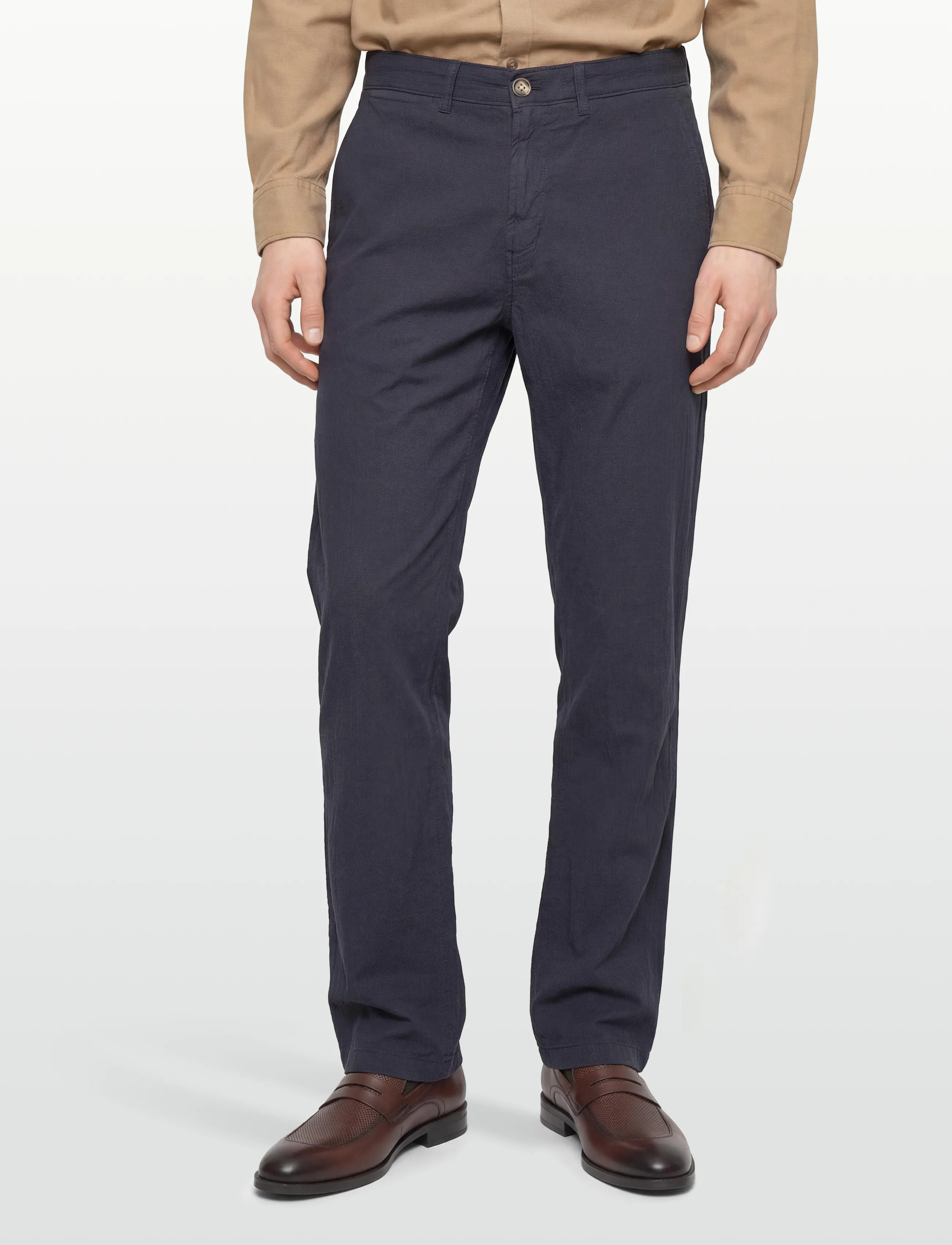 Gant - REG GMNT DYED SEERSUCKER PANTS - casual byxor - evening blue - 3