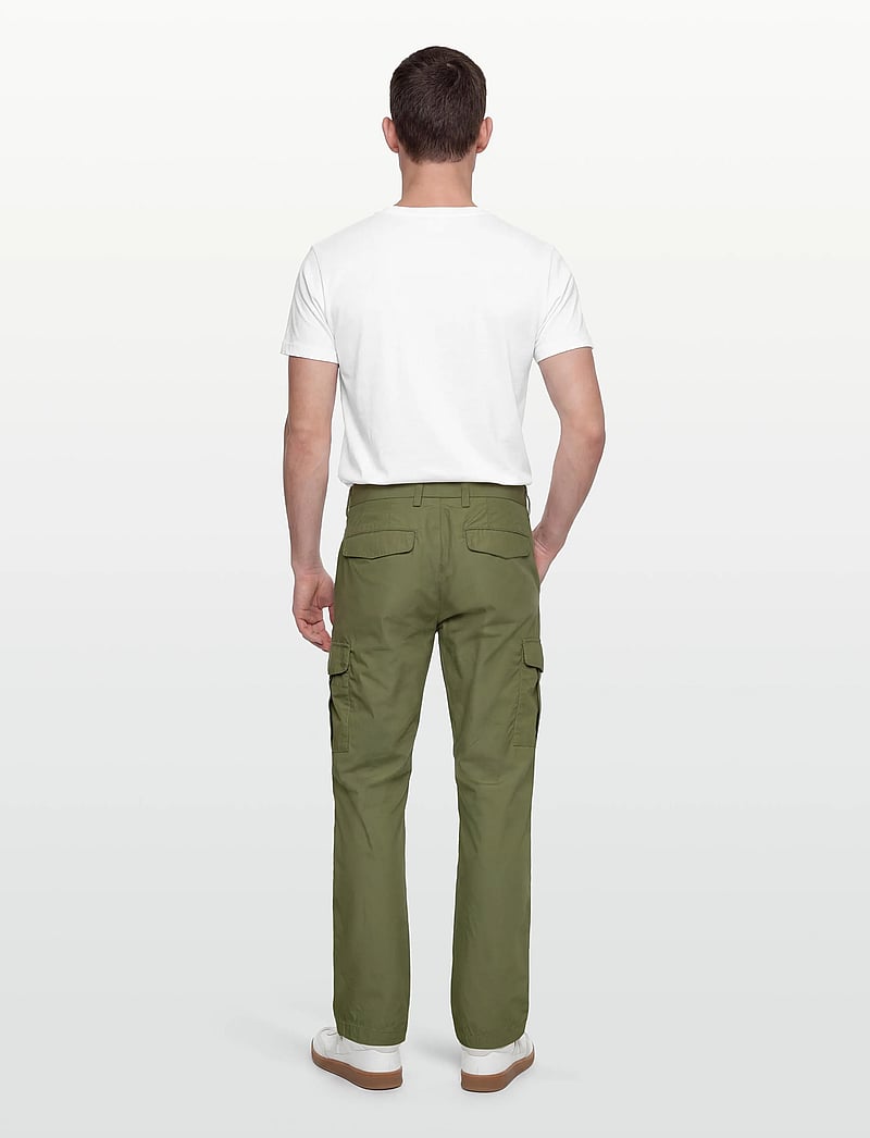Gant - REG LIGHT COTTON CARGO PANTS - cargobukser - dry herb green - 4