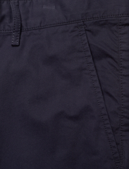 GANT - MD. RELAXED SHORTS - chinos shorts - evening blue - 3