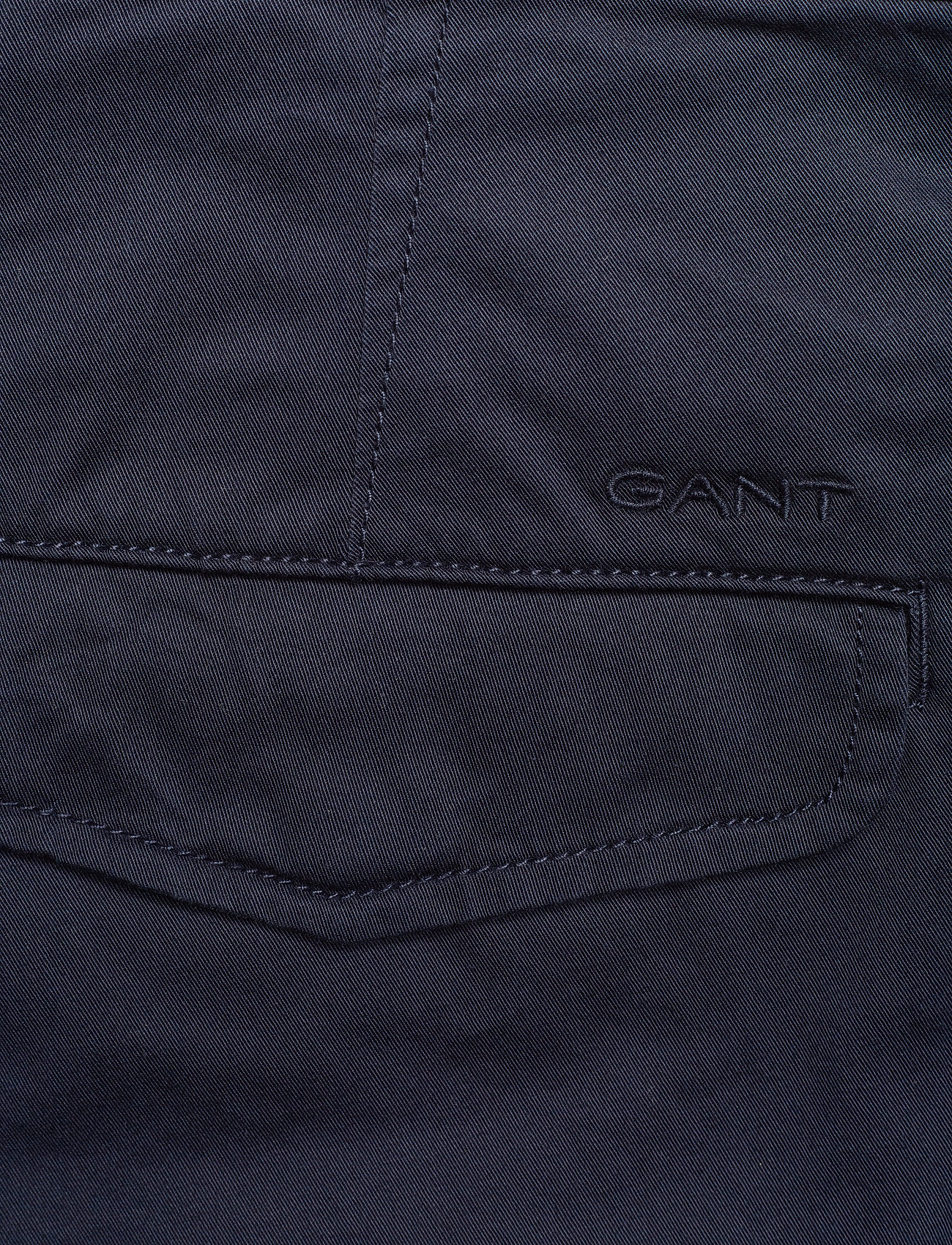 GANT - D1. RELAXED TWILL UTILITY SHORTS - marine - 4