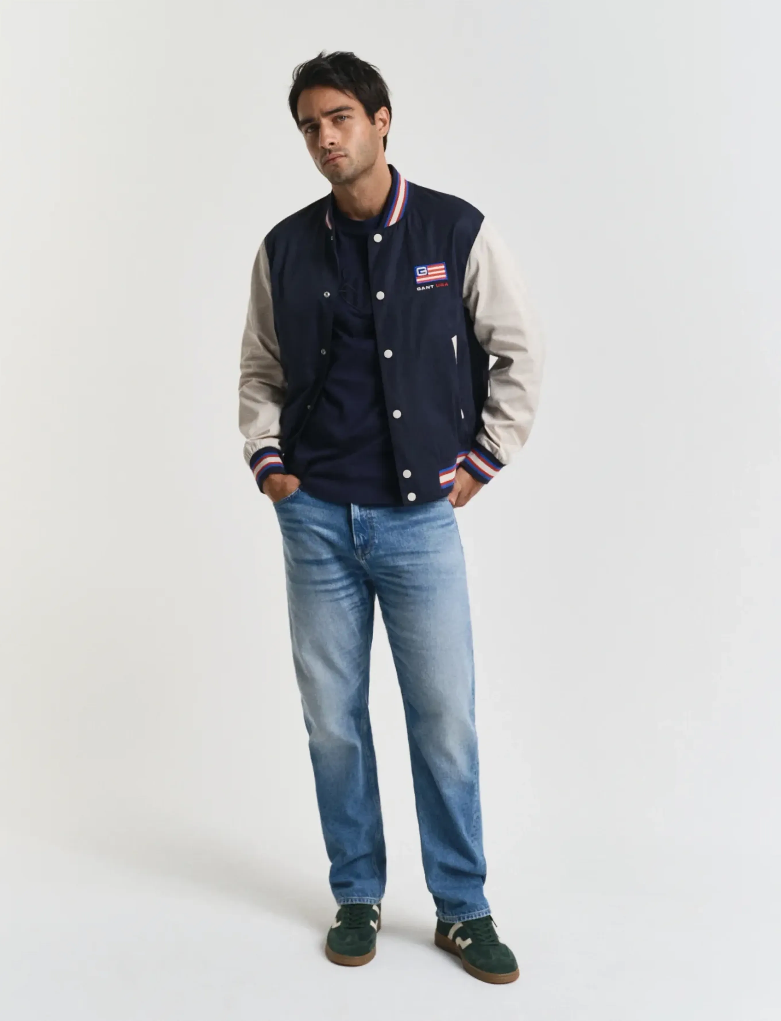 Gant - REG TONAL SHIELD SS T-SHIRT - kortærmede t-shirts - evening blue - 5