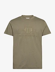 GANT - REG TONAL SHIELD SS T-SHIRT - marškinėliai trumpomis rankovėmis - juniper green - 0