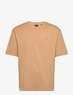 D1. ICON G ESSENTIAL SS T-SHIRT - TOFFEE BEIGE
