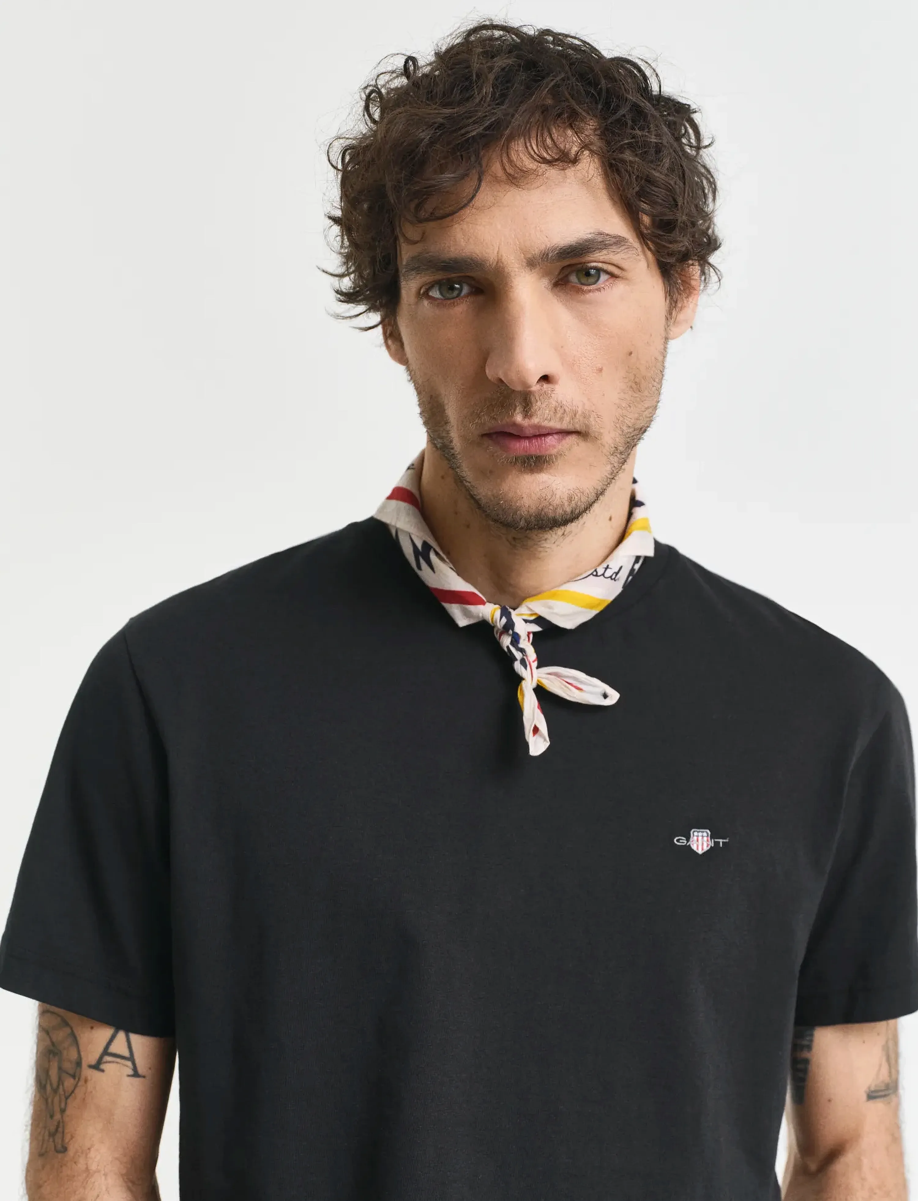 Gant - Shield T-Shirt - t-shirts à manches courtes - black - 4