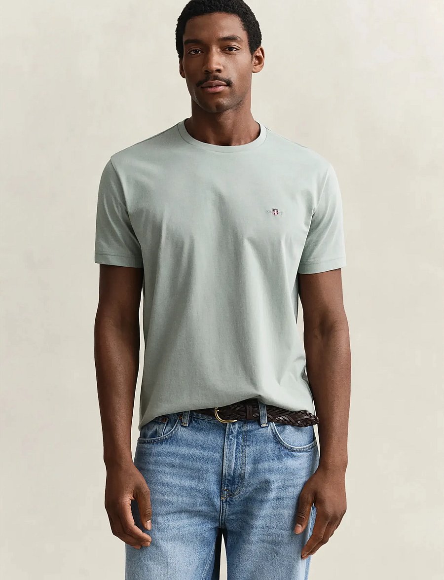 Gant - REG SHIELD SS T-SHIRT - kurzärmelige t-shirts - ceramic grey - 0