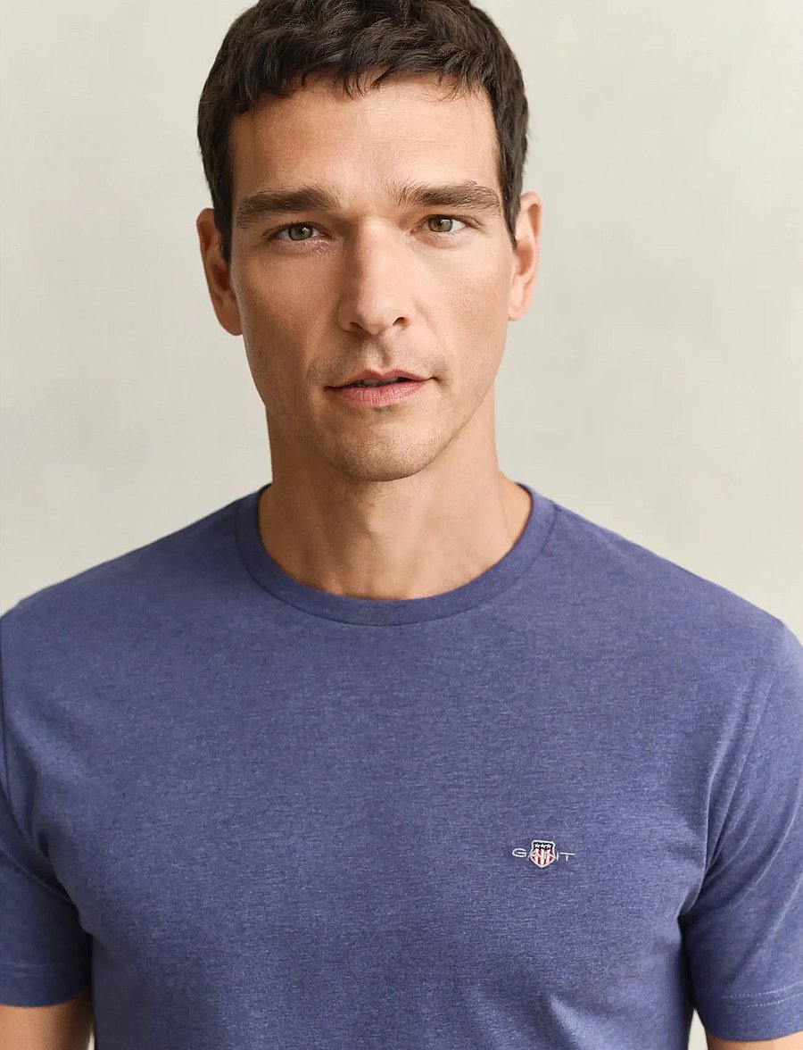 Gant - REG SHIELD SS T-SHIRT - kortærmede t-shirts - dark jeansblue melange - 4