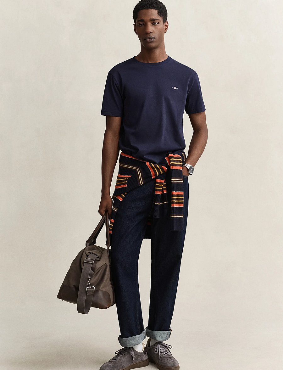 Gant - Shield T-Shirt - short-sleeved t-shirts - evening blue - 5