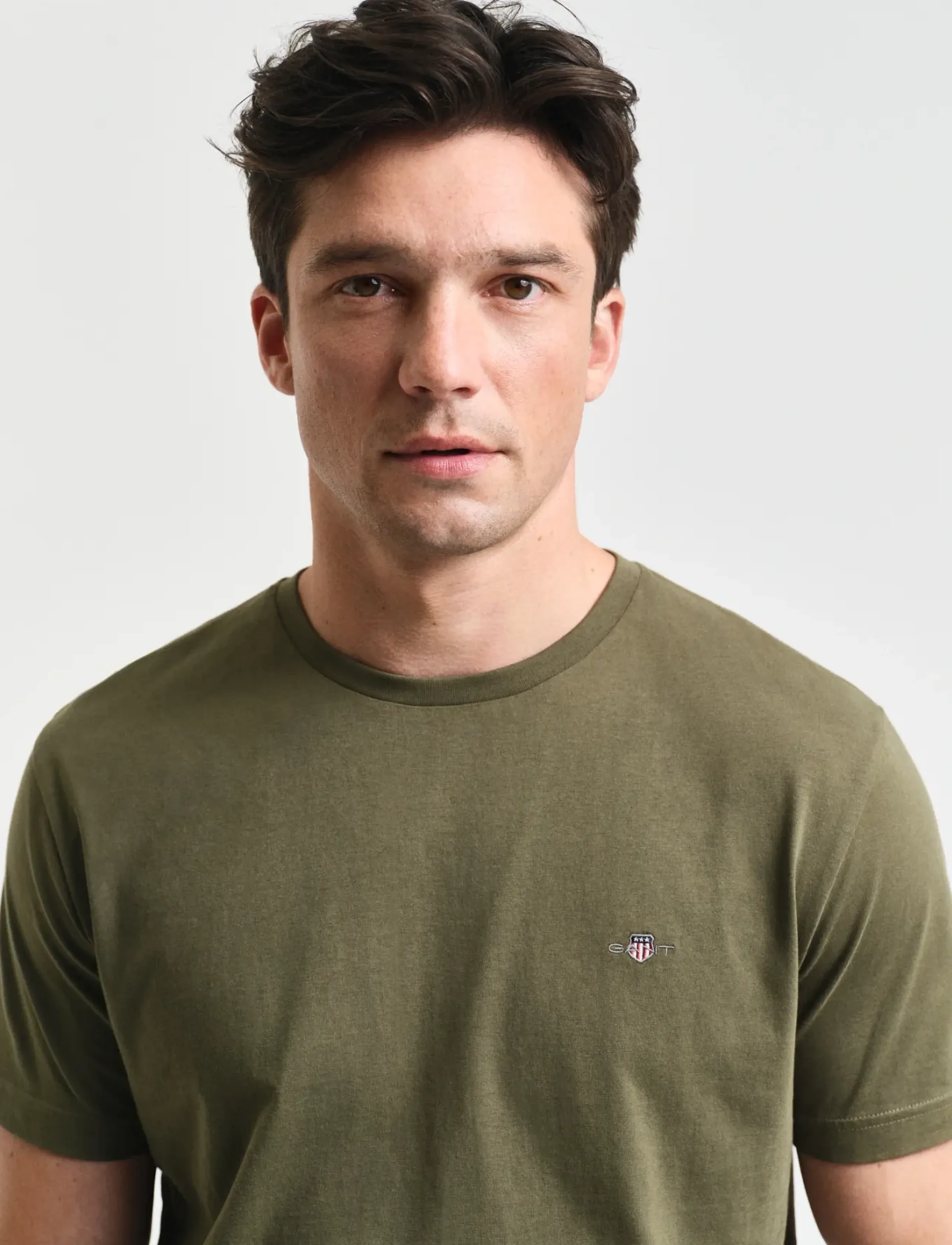 Gant - REG SHIELD SS T-SHIRT - marškinėliai trumpomis rankovėmis - juniper green - 4