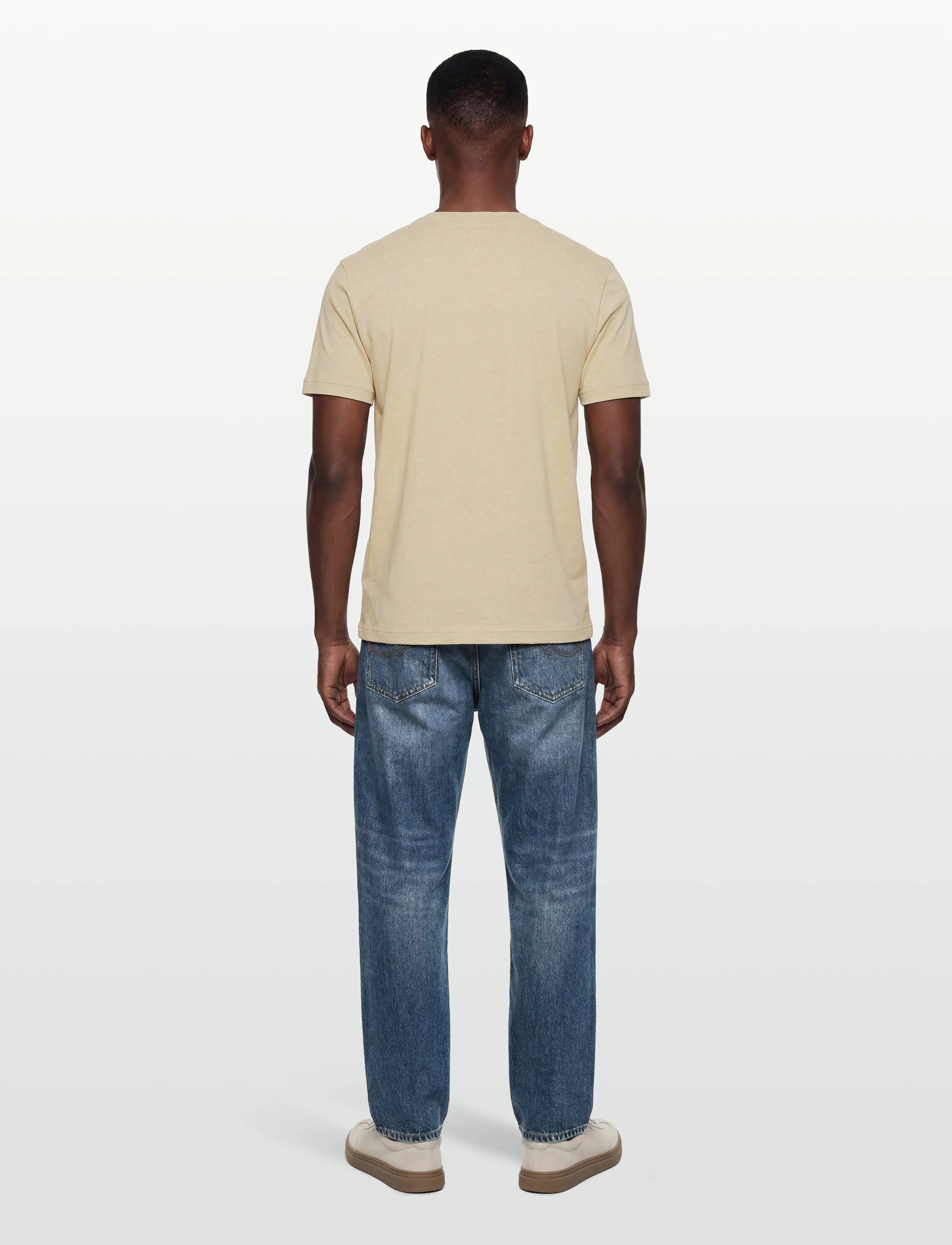 Gant - Shield T-Shirt - short-sleeved t-shirts - khaki melange - 4