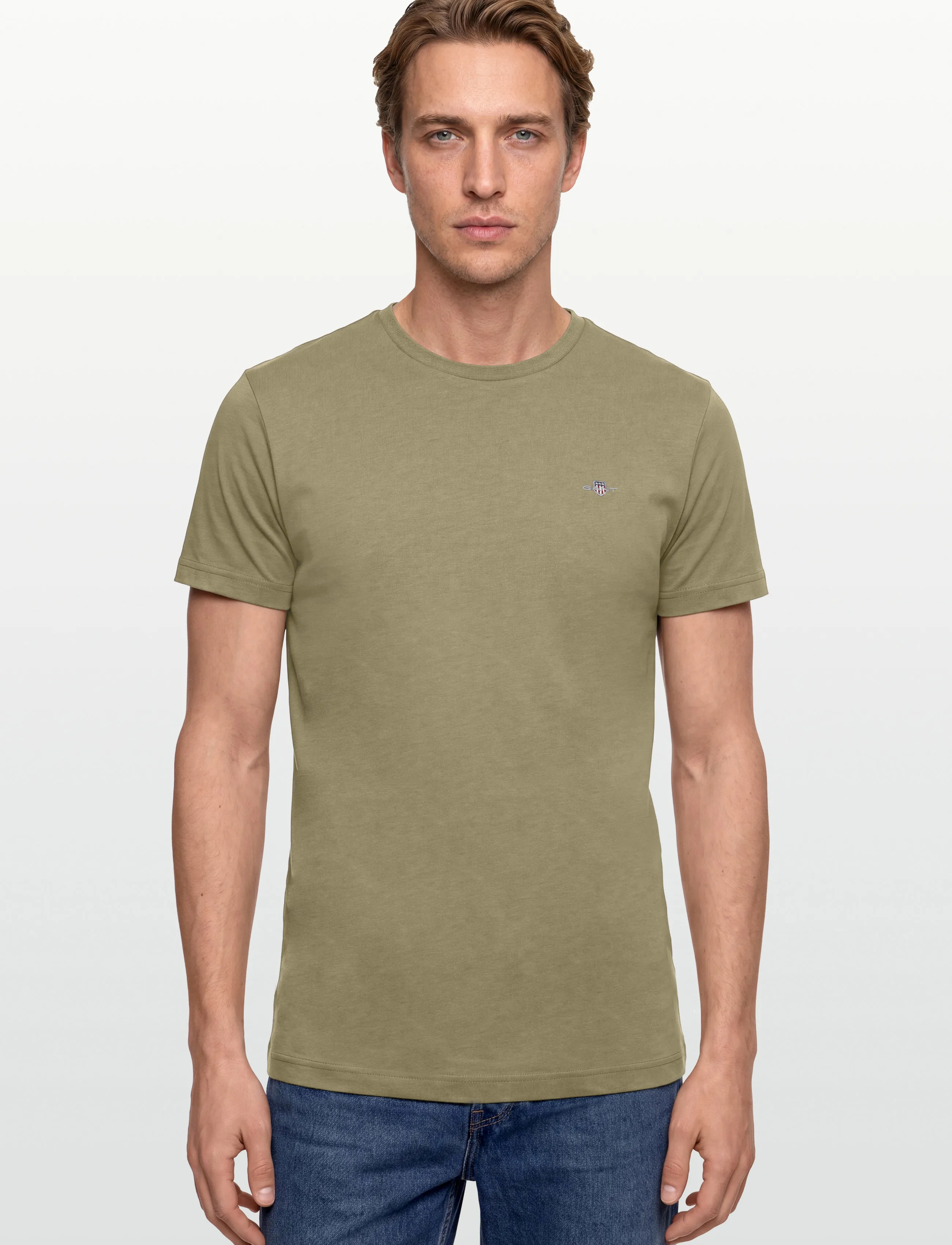 Gant - REG SHIELD SS T-SHIRT - kurzärmelige t-shirts - light taupe - 3