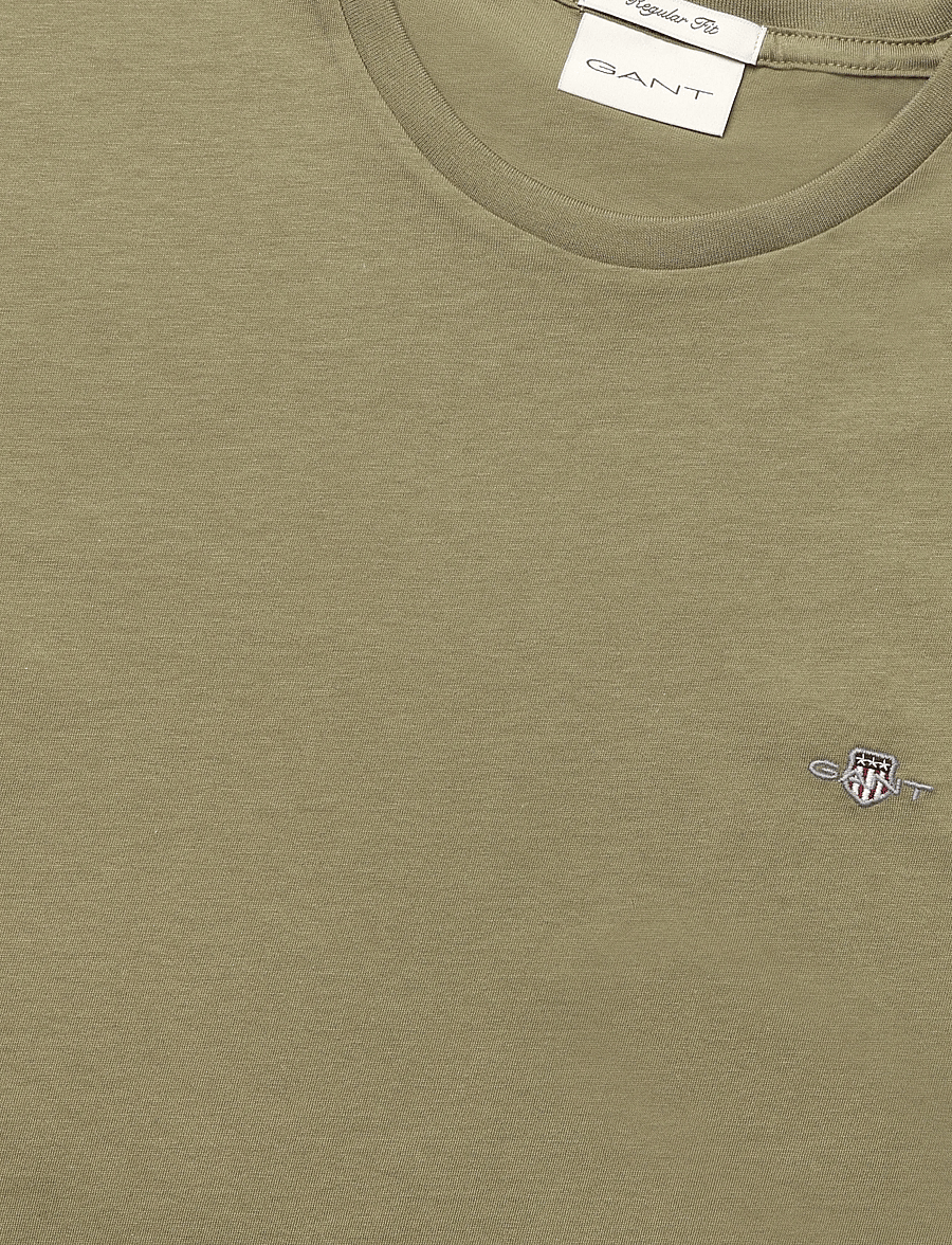 Gant - REG SHIELD SS T-SHIRT - kortærmede t-shirts - light taupe - 5
