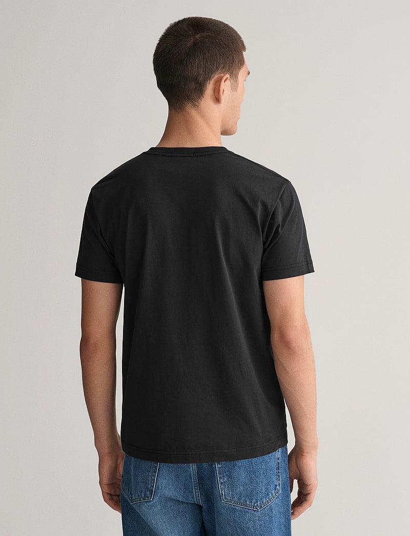 GANT - SLIM SHIELD V-NECK T-SHIRT - v-neck t-shirts - black - 3