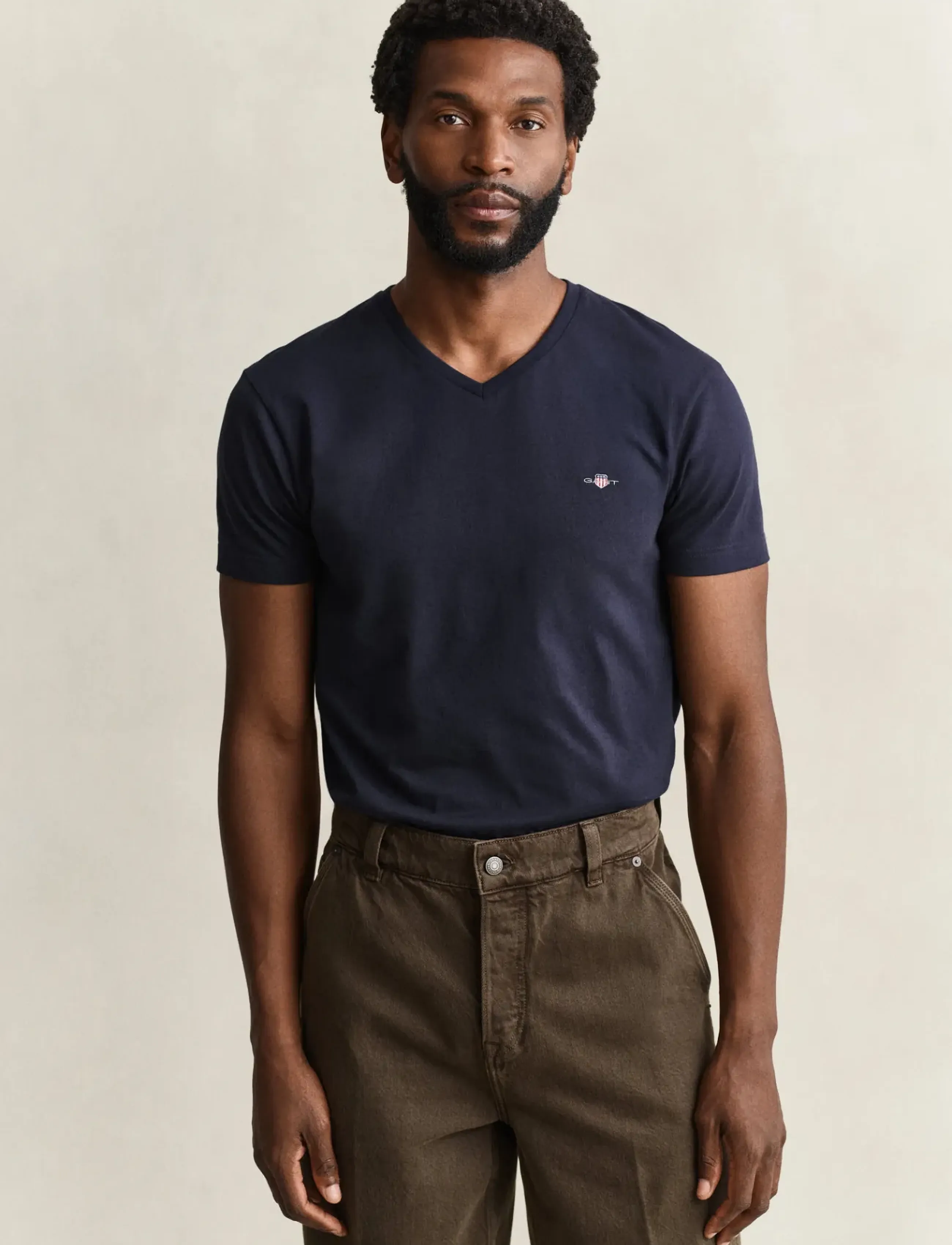 Gant SLIM SHIELD V-NECK T-SHIRT - Vis alt - EVENING BLUE / navy