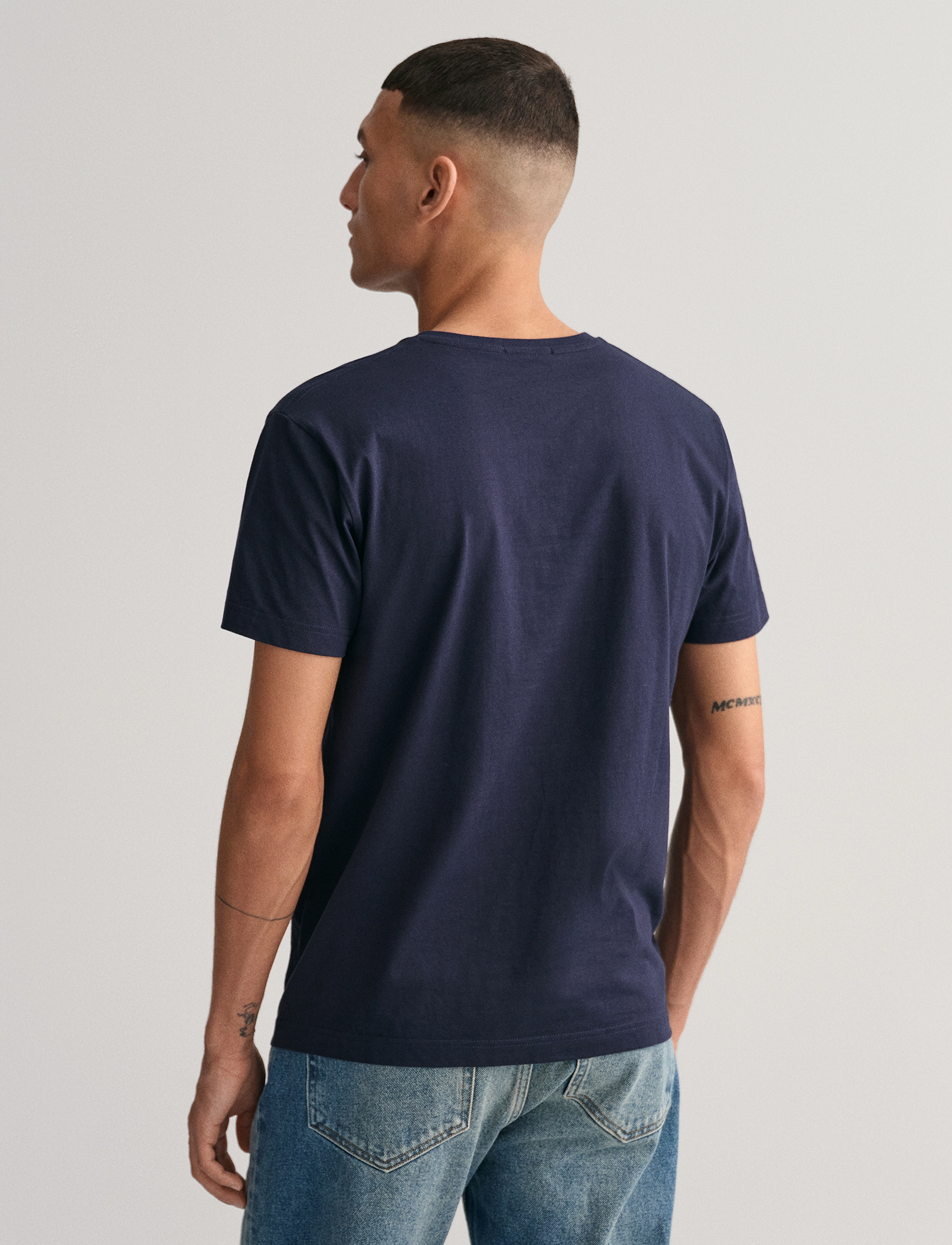 Gant - SLIM SHIELD V-NECK T-SHIRT - t-shirts med v-hals - evening blue - 3