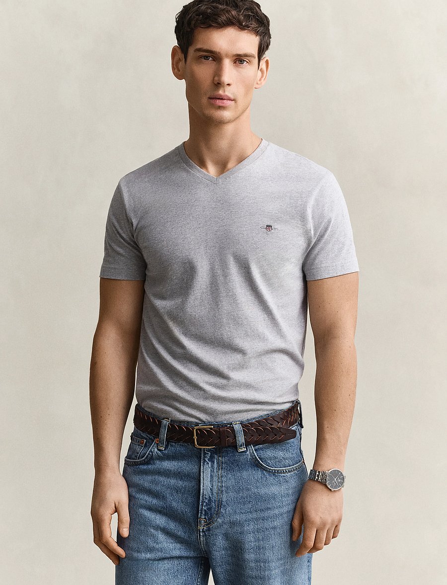 Gant - SLIM SHIELD V-NECK T-SHIRT - v-neck t-shirts - grey melange - 0