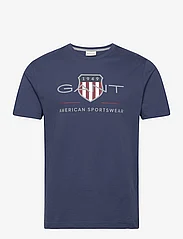 GANT - REG ARCHIVE SHIELD SS T-SHIRT - kortärmade t-shirts - dusty blue sea - 0