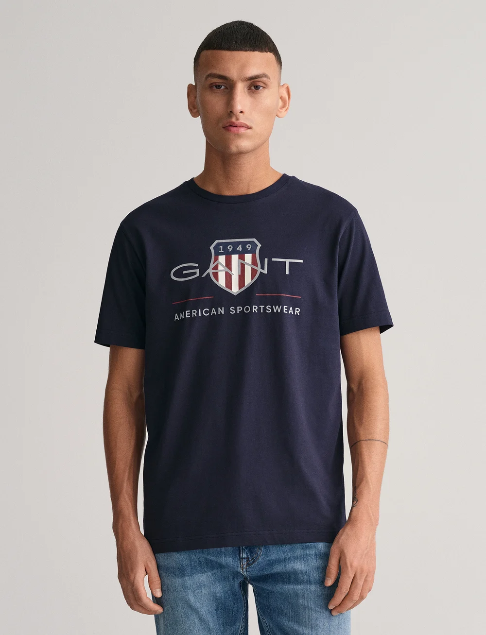 GANT - REG ARCHIVE SHIELD SS T-SHIRT - kortærmede t-shirts - evening blue - 0