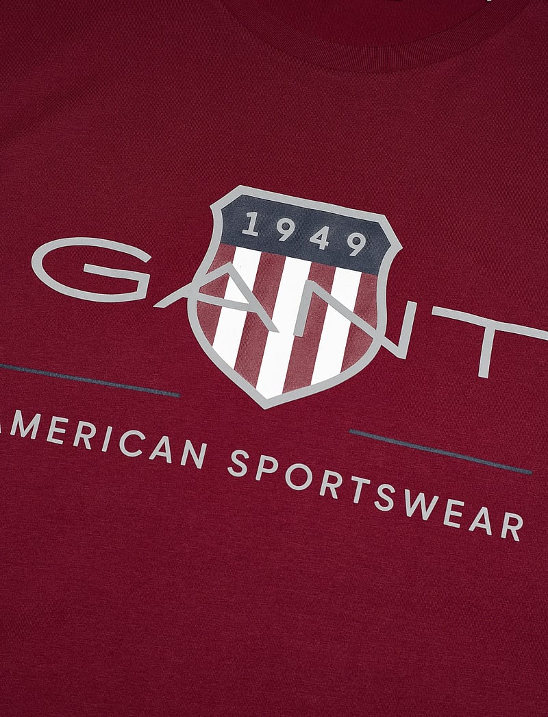 GANT - REG ARCHIVE SHIELD SS T-SHIRT - kortærmede t-shirts - plumped red - 2
