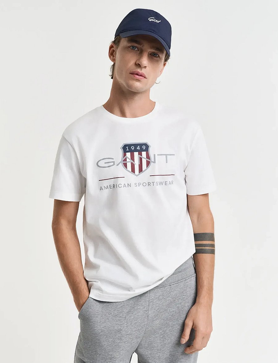 Gant - REG ARCHIVE SHIELD SS T-SHIRT - kortärmade t-shirts - white - 4