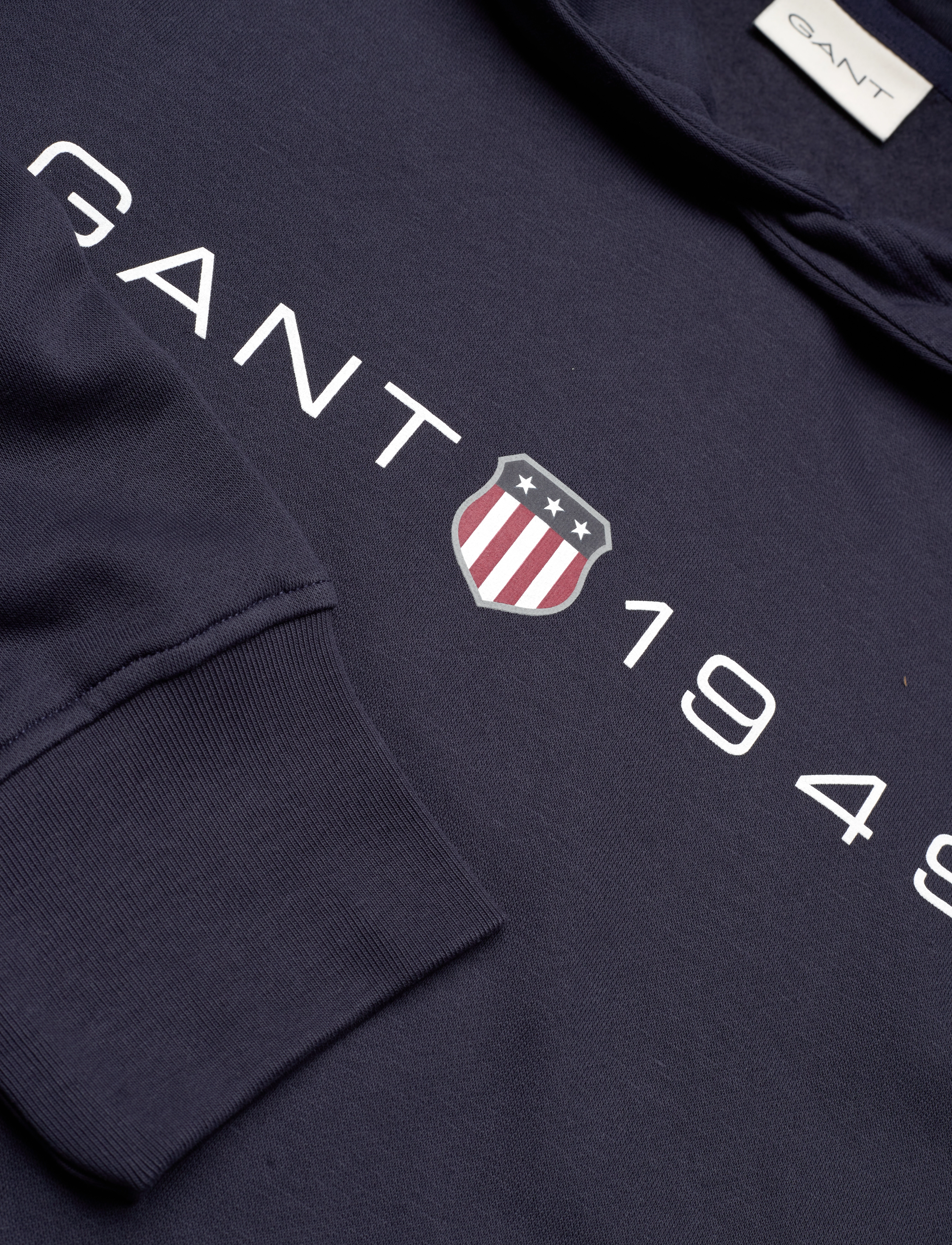 GANT - PRINTED GRAPHIC HOODIE - evening blue - 2